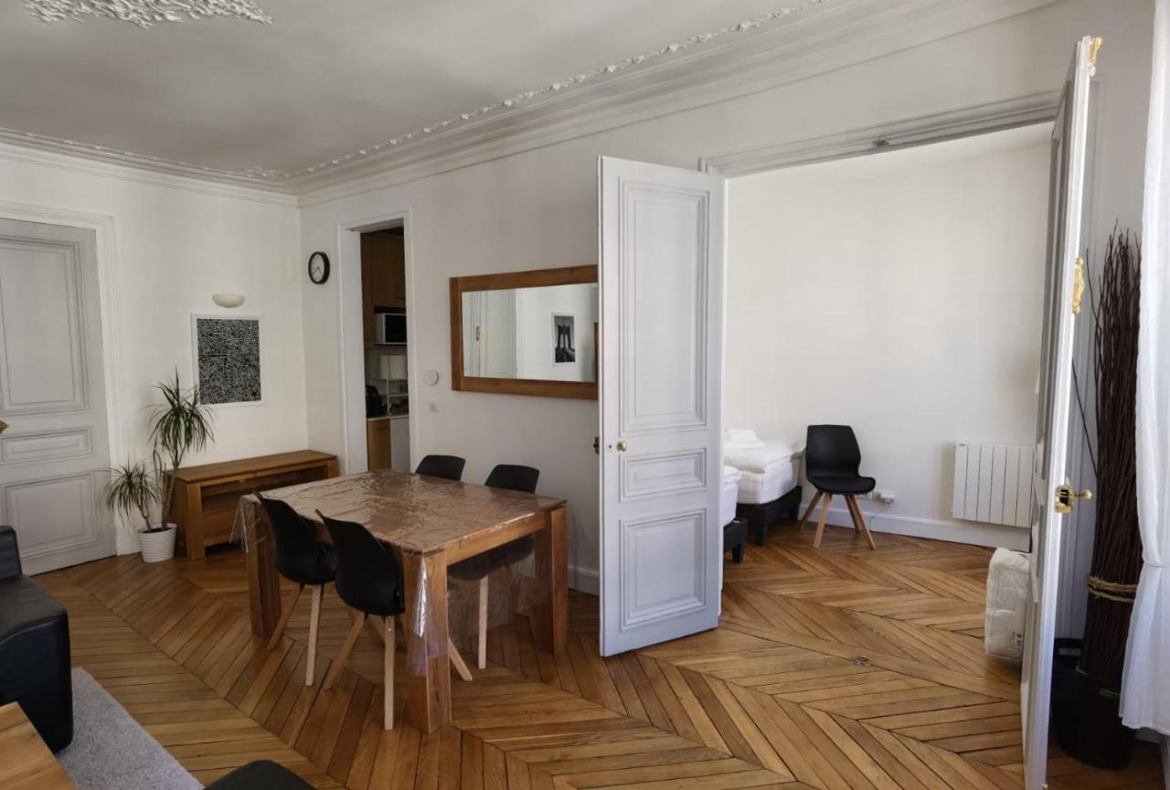 Apartament 3 Pieces 4****, Au Coeur Du Quartier Historique Wersal Zewnętrze zdjęcie